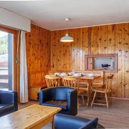 Christiania 1 F6 By Interhome *